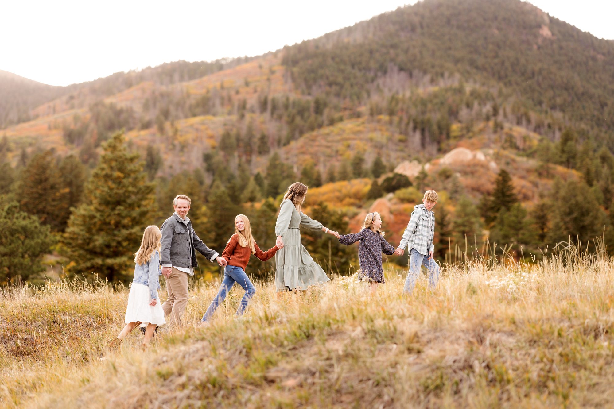 Family photos in the mountains in Colorado Springs
