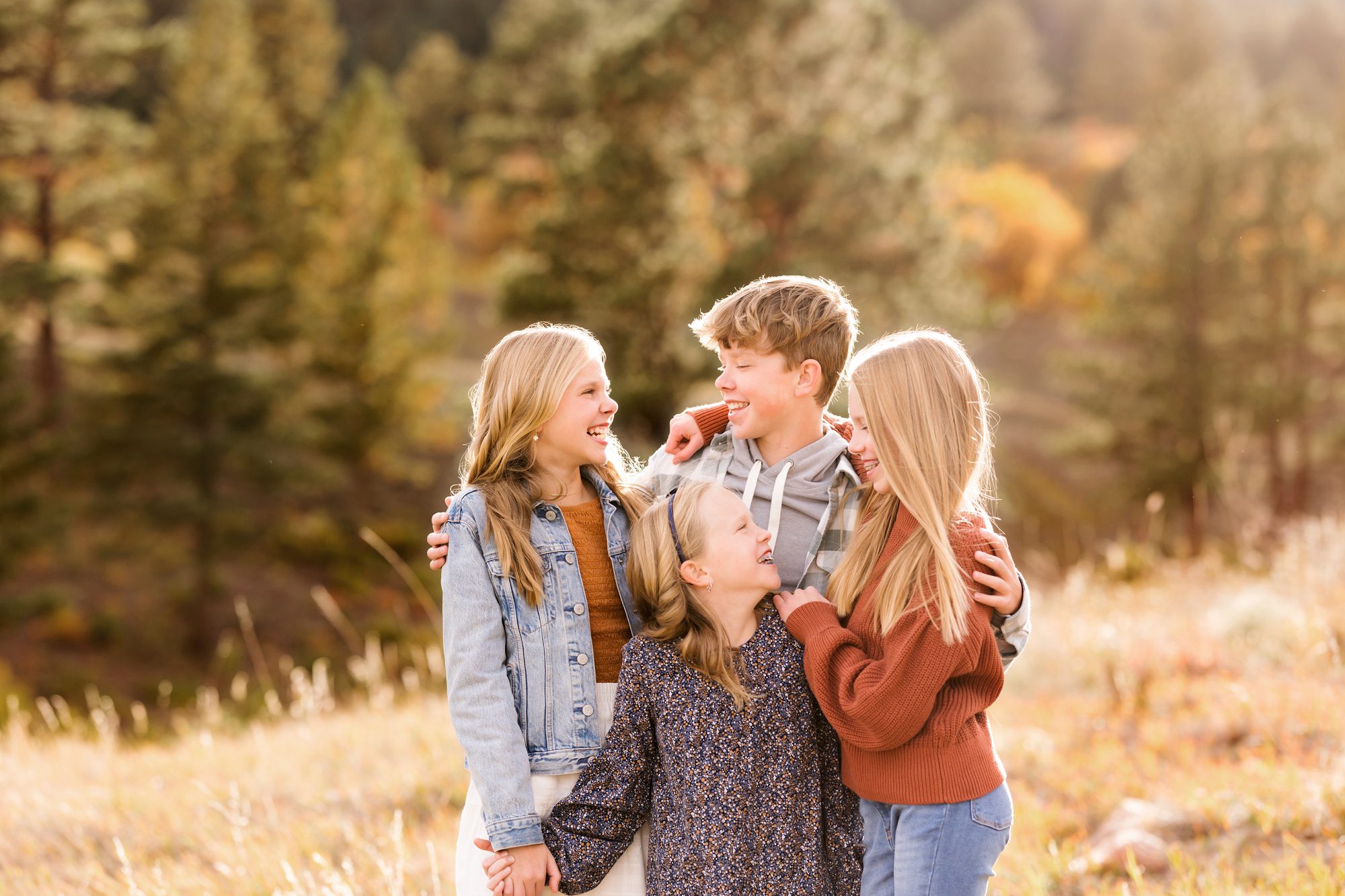 Family photos in the mountains in Colorado Springs